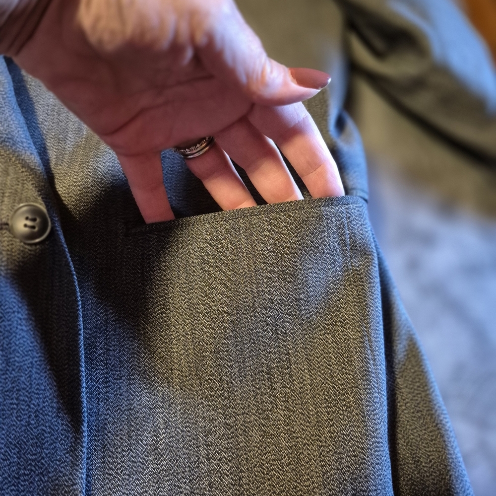 Man In Wool Blazer - Picture 6 of 11